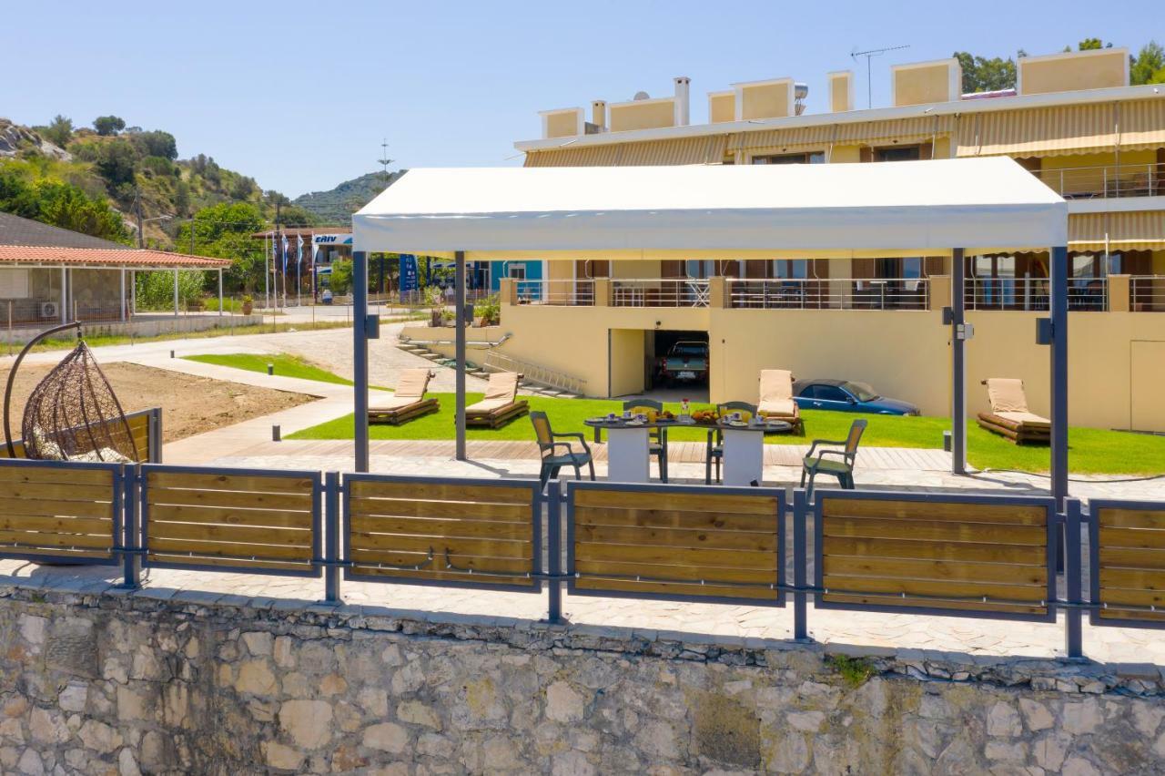 Venetico Beachfront & - 2 Bedroom Apartamento